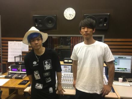 レコーディングスタジオにて