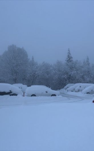 斉藤りょーつのいただき！雪！