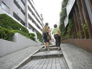 東京発どこいくツアー　神楽坂編