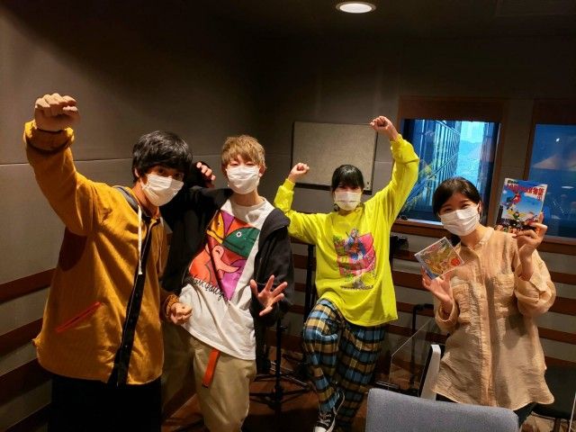 男女ツインボーカルメロディックパンクバンド 「LONGMAN」の皆さんにお越しいただきました！