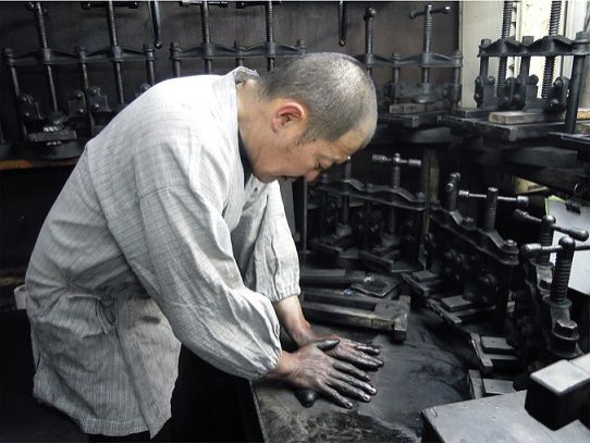 9/11週のゲストは、三重県鈴鹿市で墨を作る職人・伊藤亀堂さん☆