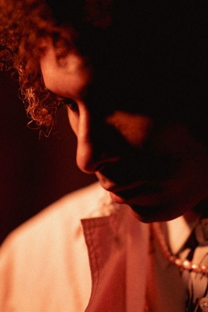 1月1日(水)のプレイリストは、シンガーソングライター gbさん！