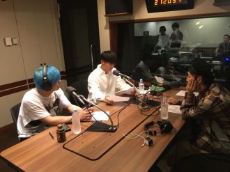 収録スタジオにて