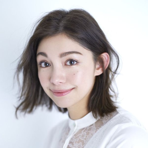 横山エリカ