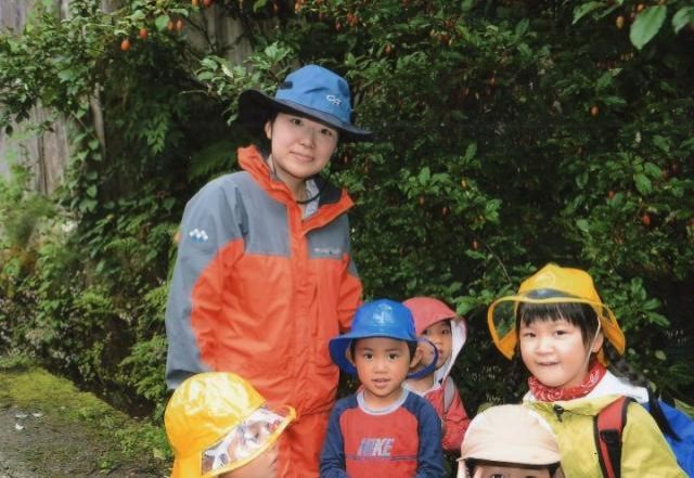 6/19週のOH! HAPPY TALKは、鳥取の「智頭町 森のようちえん まるたんぼう」 西村早栄子さん☆