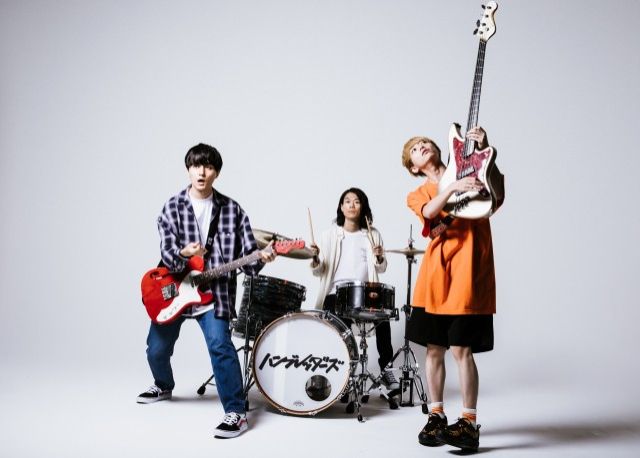 11月25日(木)のプレイリストは、大阪出身の3人組・ハンブレッダーズのみなさん