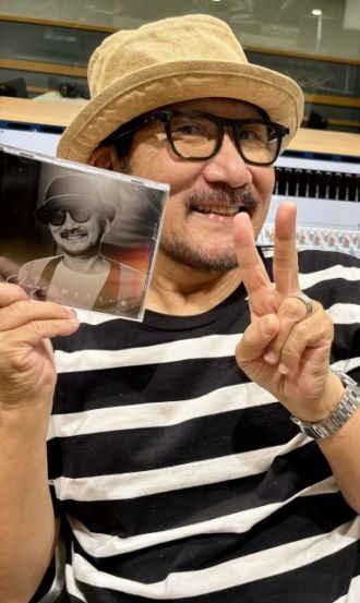 “ロス”に関するメールや投稿をお待ちしています！