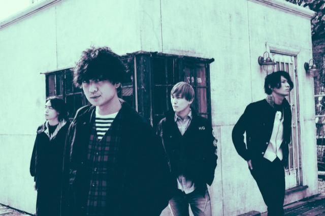 4月13日のプレイリストはBentham