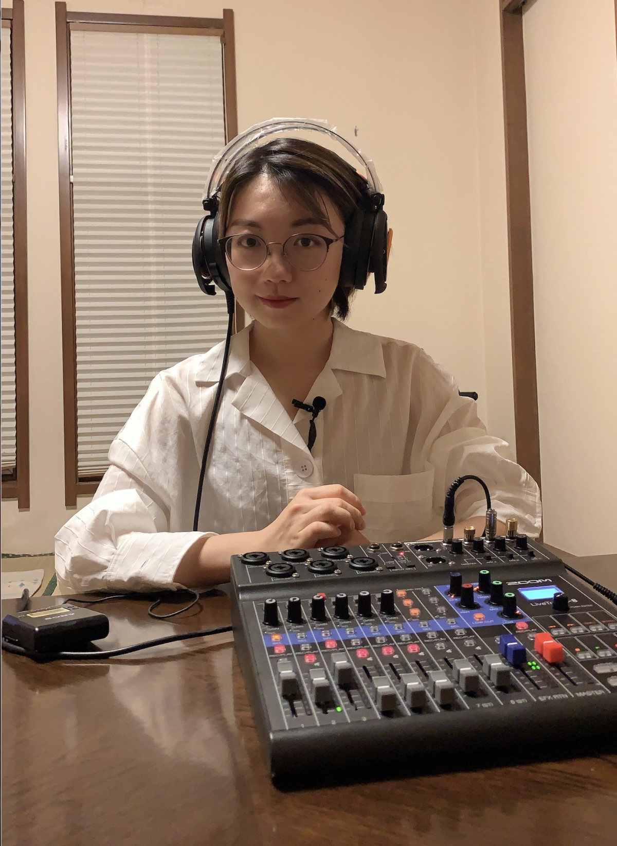 「中国語番組」外国人が見た日本の就職活動！超级麻烦的日本就职活动，我们听听OL的亲身经历！「日本一年级」第八话