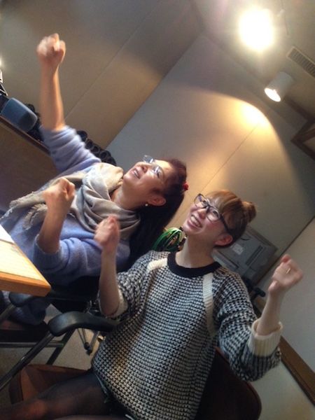 八代亜紀さん、MILLEAさんへメッセージお待ちしています。