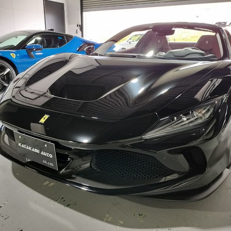 #33 フェラーリF8スパイダー