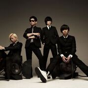 11月6日のプレイリストはTHE PINBALLS