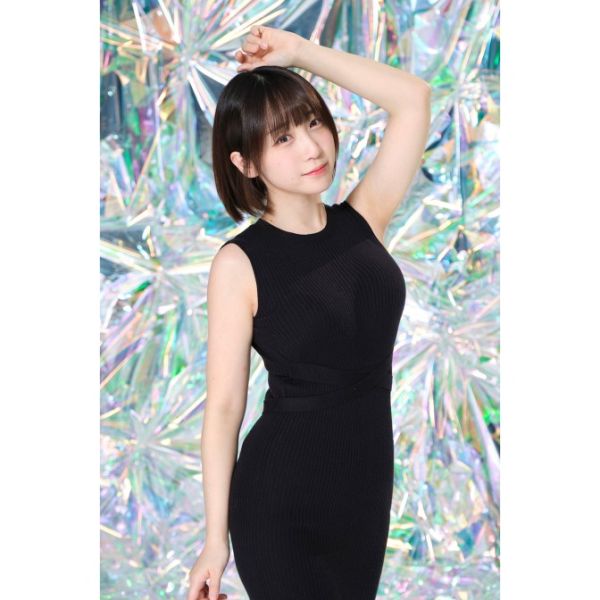 伊織もえ