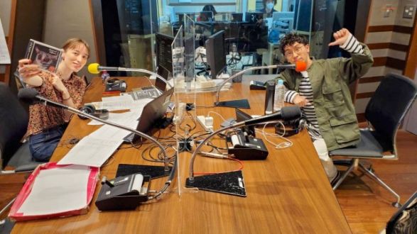 今日のゲストは、、、、UNCHAINのボーカル＆ギター、谷川正憲さん！