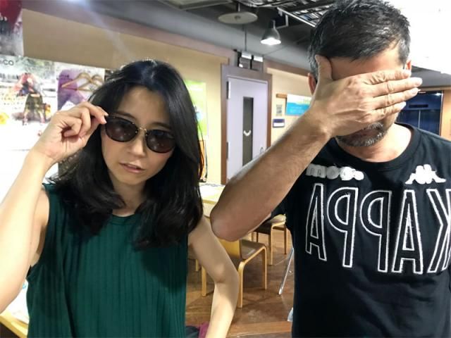 8月30日(木)のテーマは「サングラス と 私」