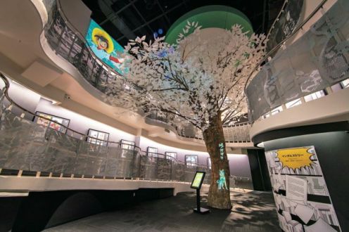 横手市増田マンガ美術館