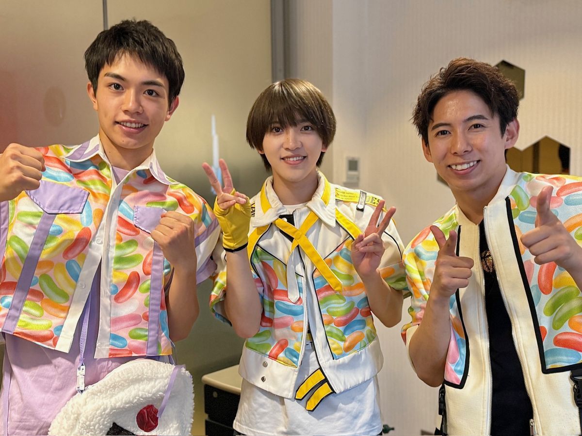 お盆と言えばお墓参り ・ 今日は日本歴代最高気温の日 ・ 夏の果物と言えばパイナップル？ 夏のフルーツバスケット～!! ／ カラフルダイヤモンド（設楽賢、小辻庵、國村諒河）　