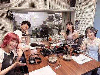 花冷え。からマツリさんとチカさんが登場！