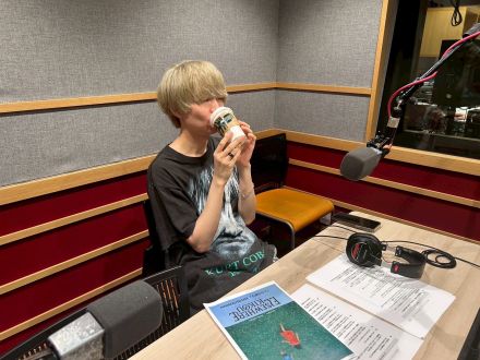 休日課長、サブスクに月２万課金