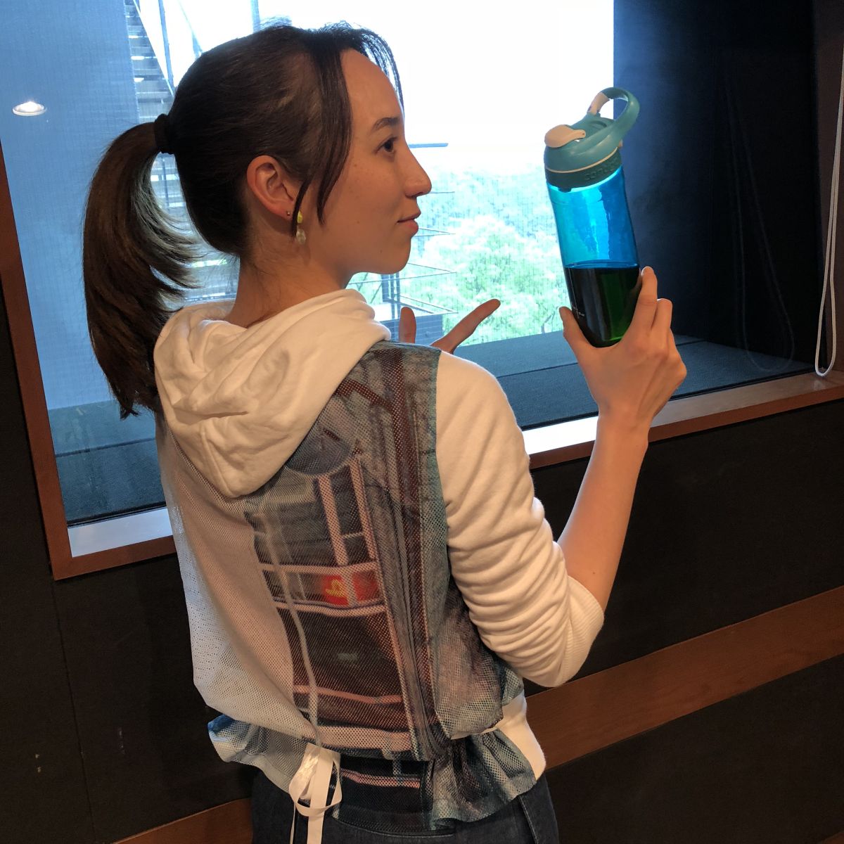 華恵さんのお悩み　～お洒落な水筒使い編～