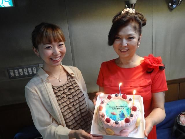 八代亜紀さんお誕生日おめでとうございます！