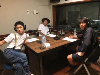 収録スタジオにて