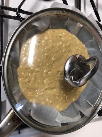 くわモンが、フライパンでバナナケーキを作ったよ♪